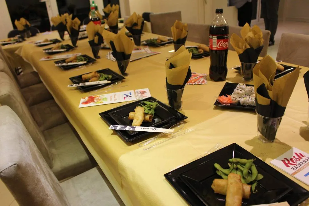– YMC Dinner at Shashas (AR)