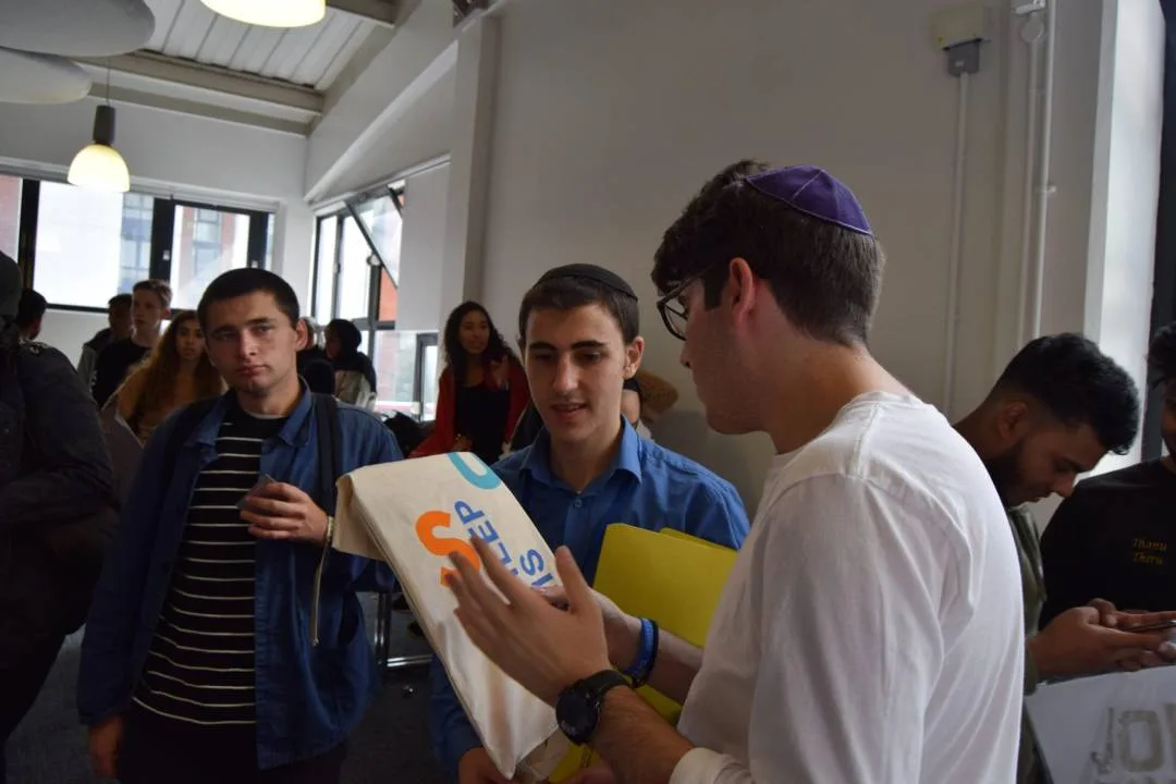 – Freshers Fair (AR)