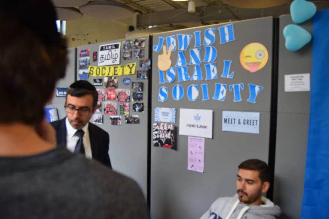 – Freshers Fair (AR)