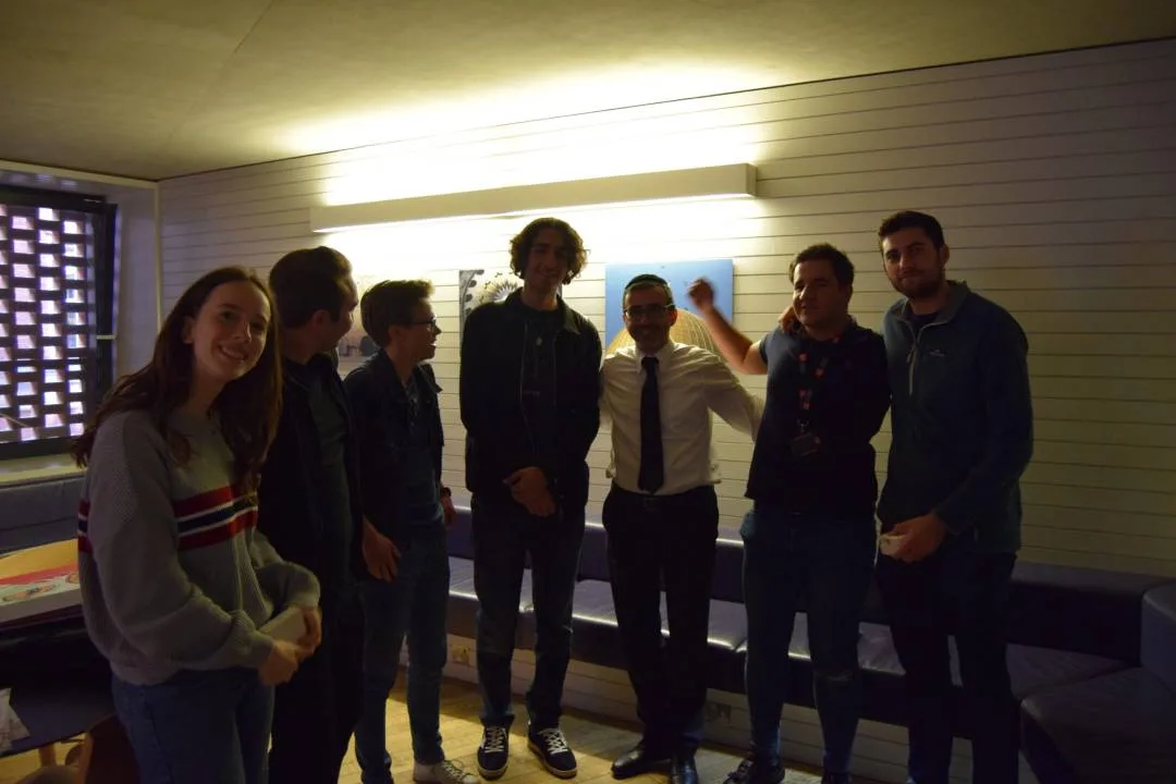 – LSE lunch & learn (AR)