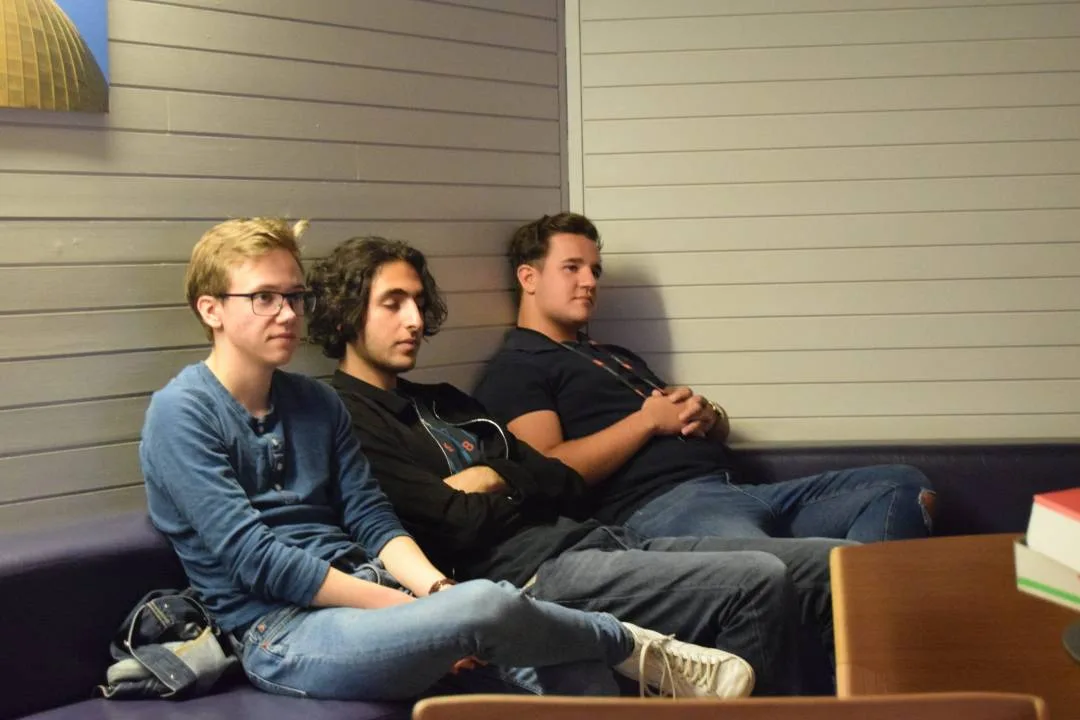– LSE lunch & learn (AR)