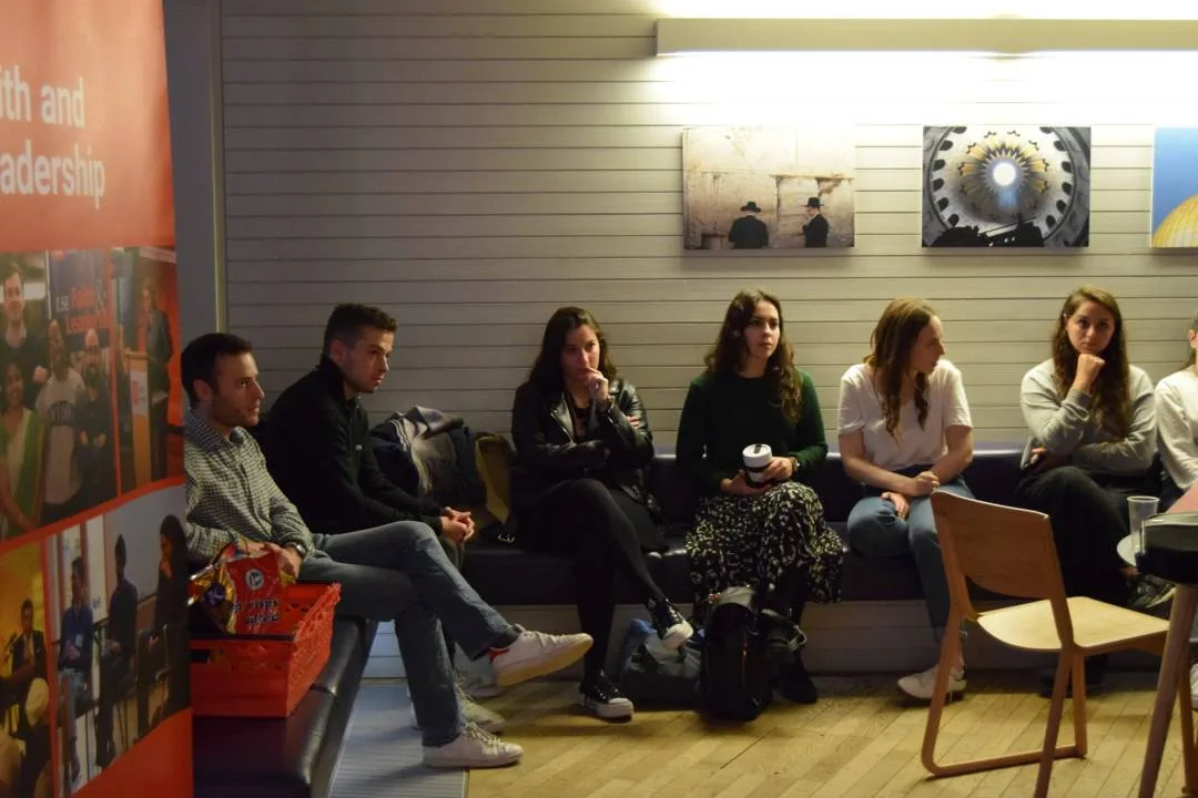 – LSE lunch & learn (AR)