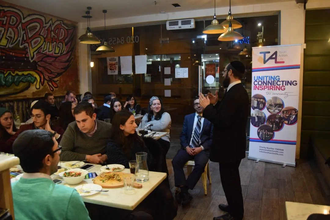 YMC burgers bar (AR)