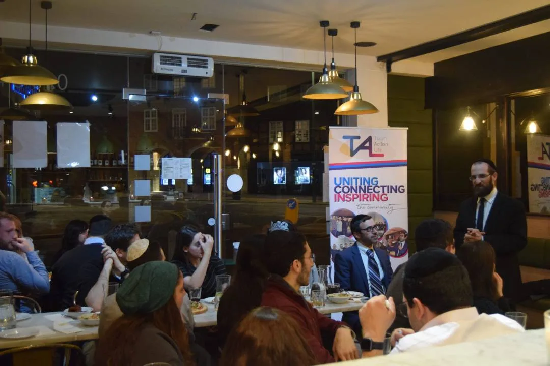 YMC burgers bar (AR)