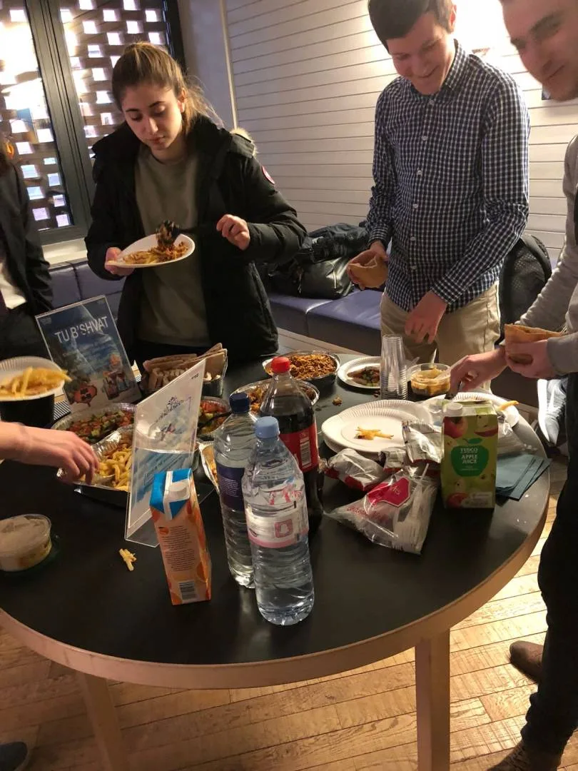 LSE Lunch & Learn