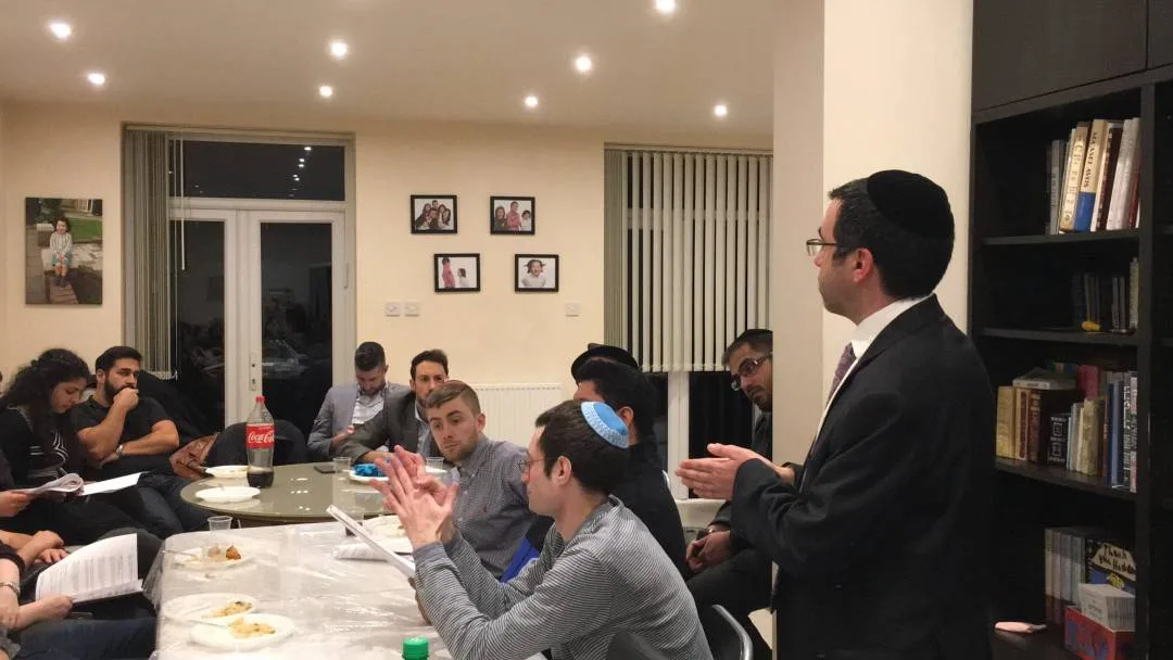 Shiur before Pesach Boys & Girls